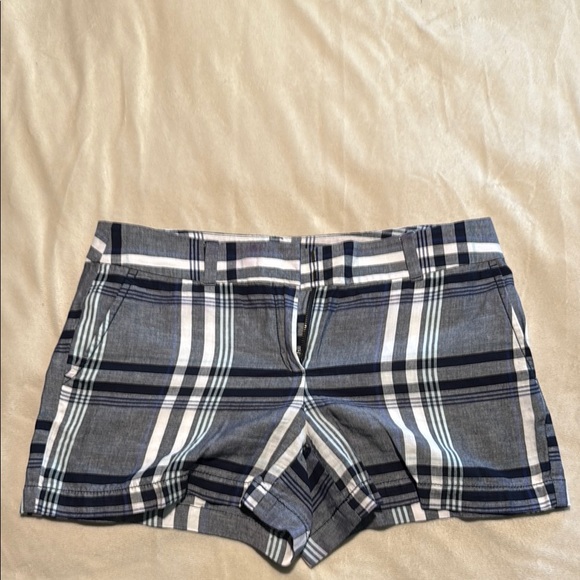 Loft size 6 Blue Plaid Shorts - Picture 3 of 5